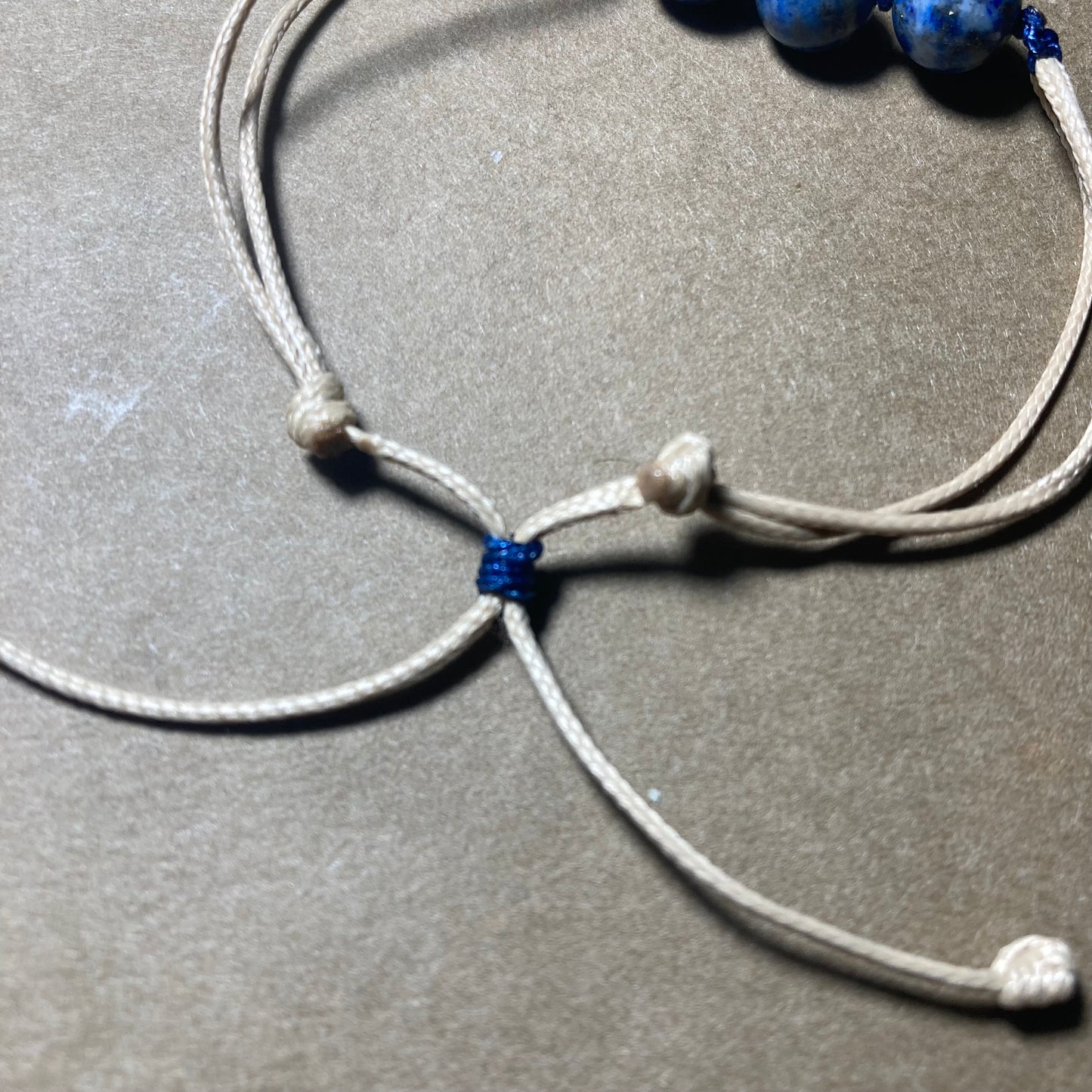 Bracelet Lapis-lazuli.