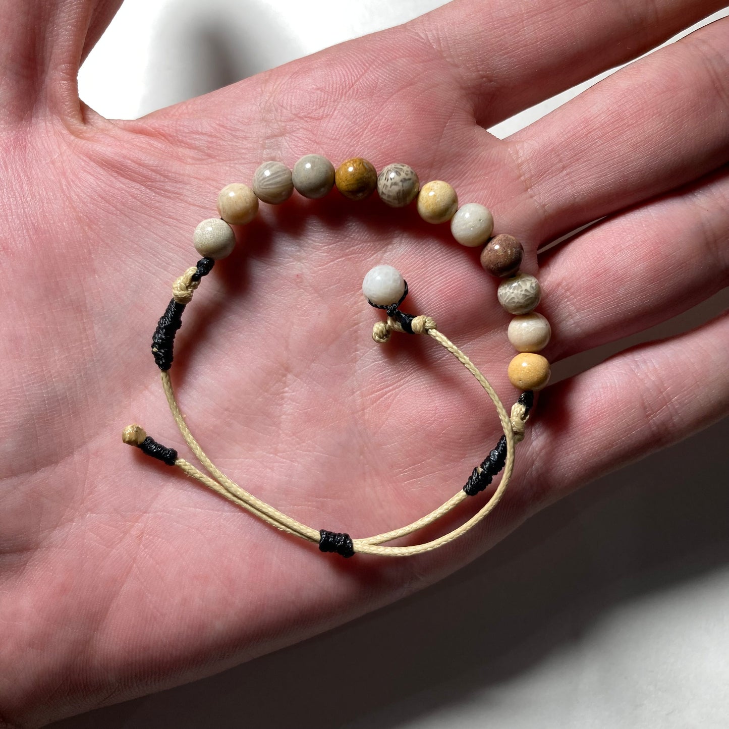 Bracelet Corail Fossile