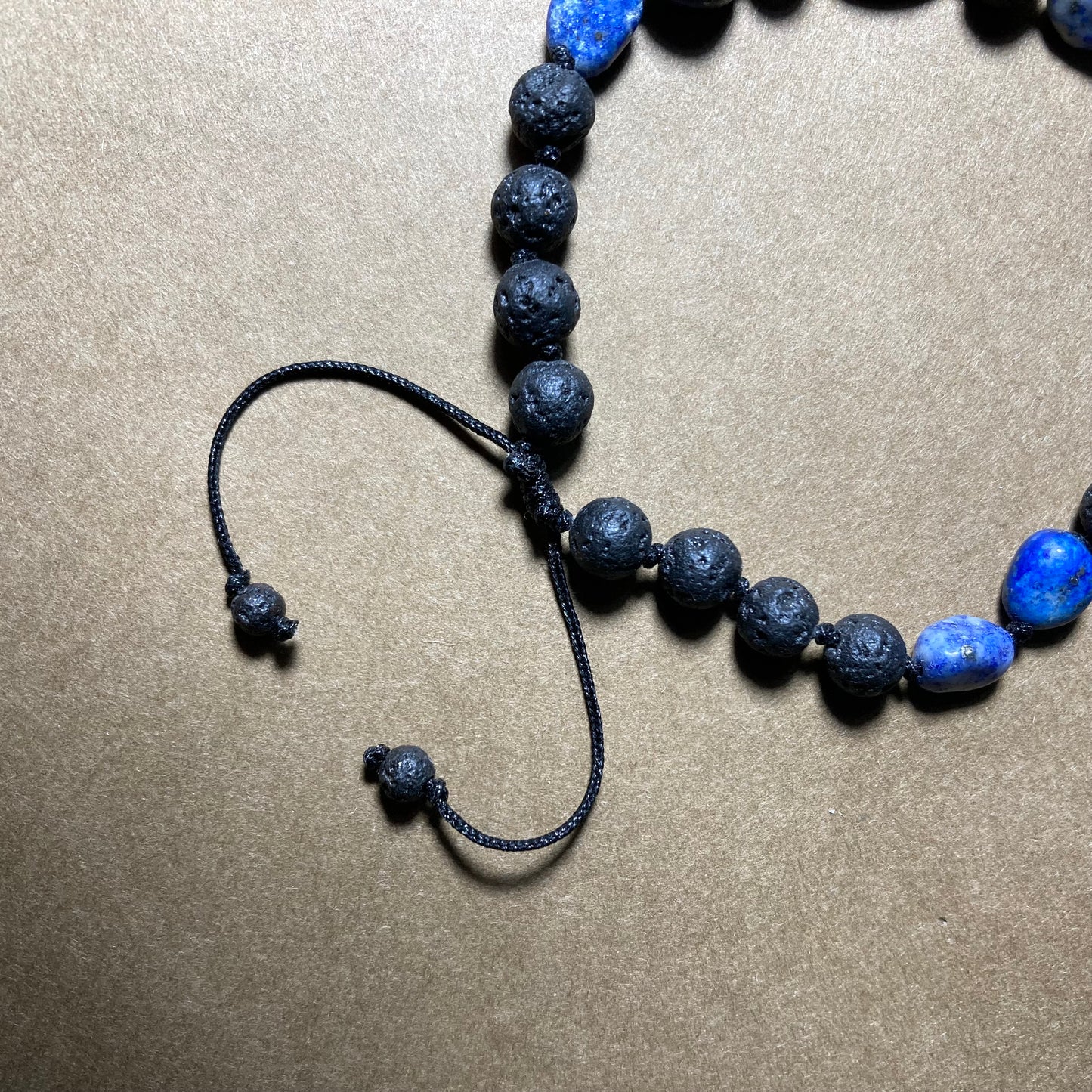 Bracelet Lapis-lazuli/Lave Volcanique