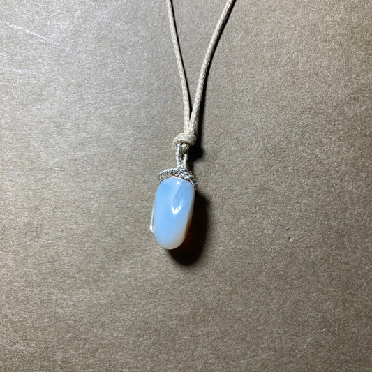 Collier Agate Blanche