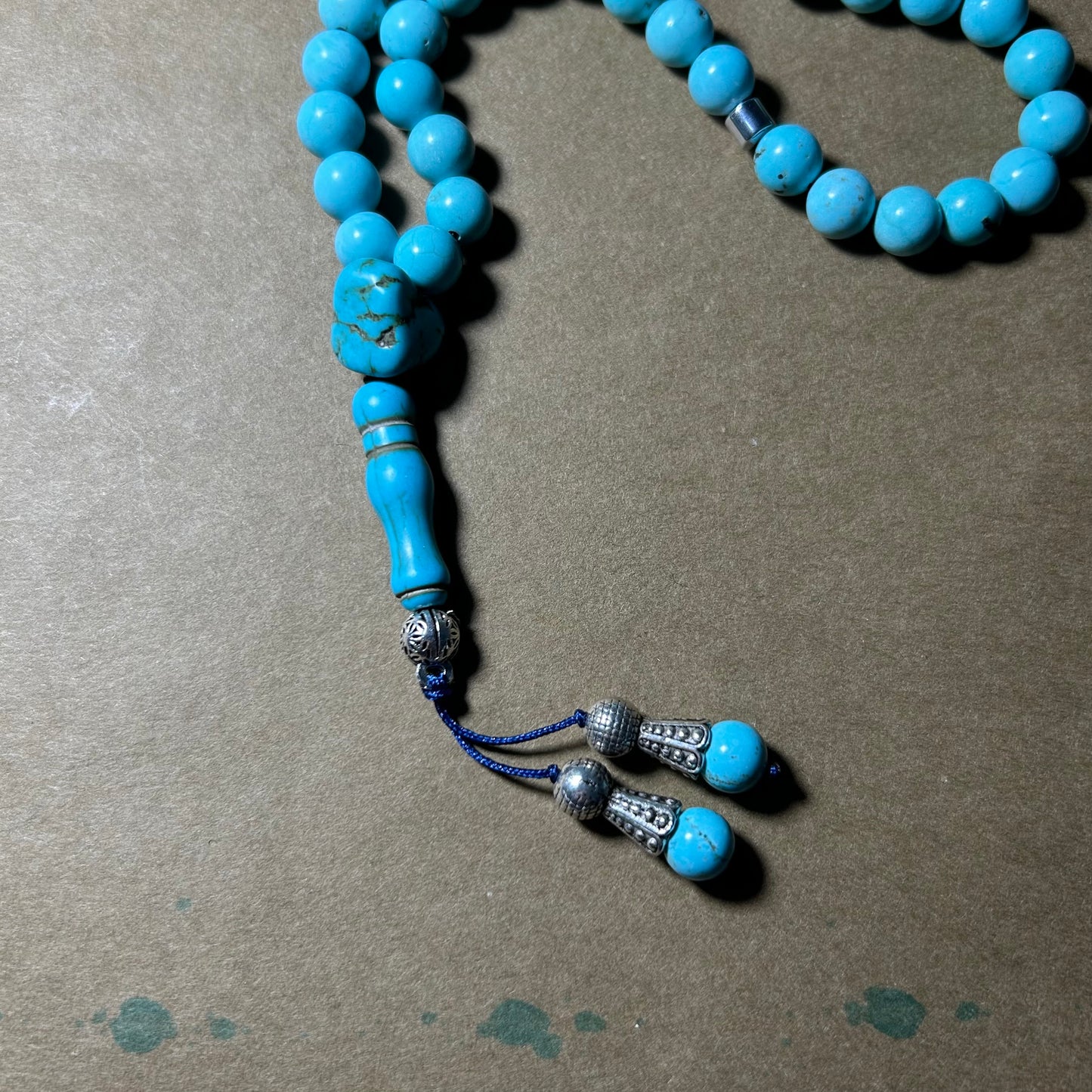 Sebha Turquoise 8mm (33 PCS).