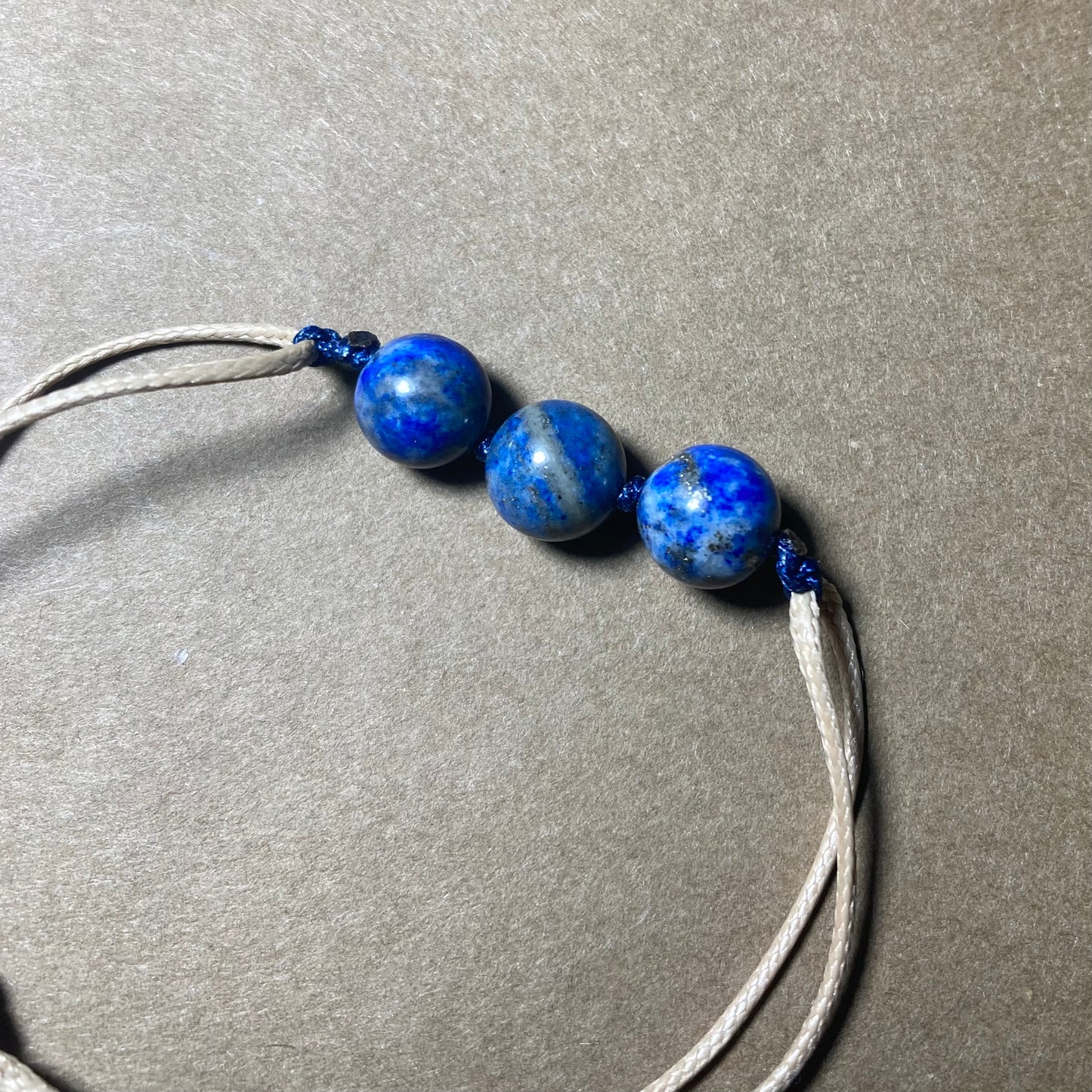 Bracelet Lapis-lazuli.