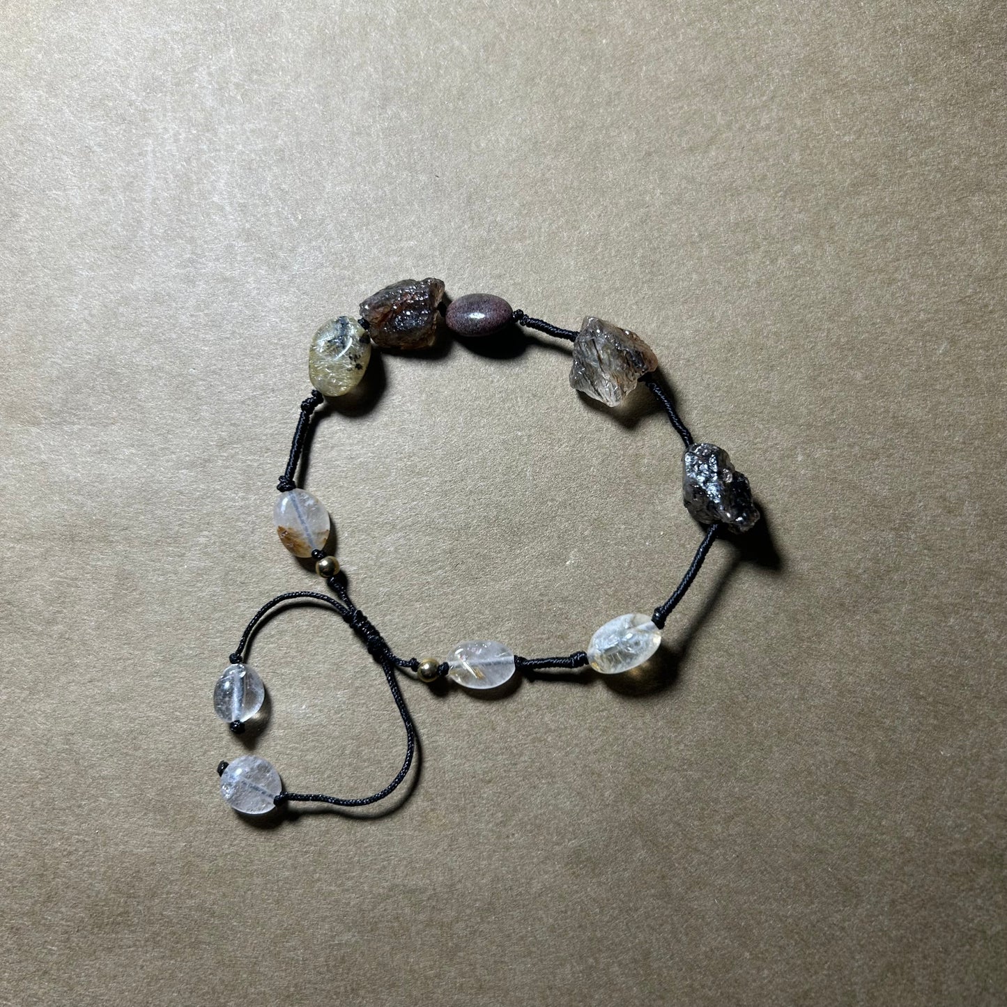 Bracelet En Pierres Naturelles (pièce unique).