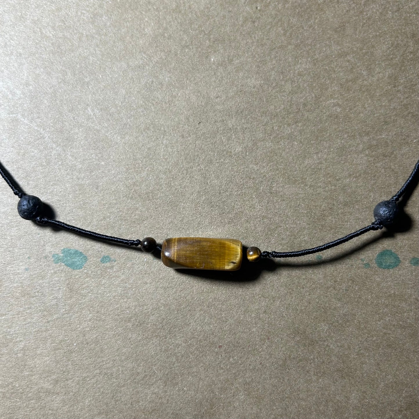 Collier Oeil De Tigre (pièce unique).